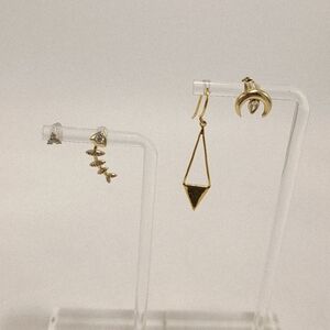 Set of 4 Stud Earings for Pierced Ears 1 Silver And 3 Gold Tone New